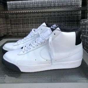 Men’s Nike Blazers High Top size 10.5